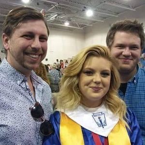 Meet your Posher, Kim